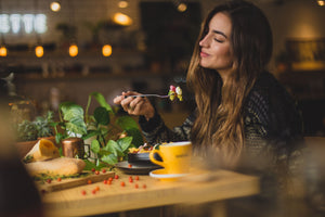 How To Remain Healthy When Eating Out